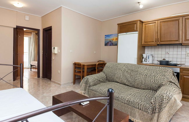 Vironas Delight 1Bd Apt w Lovely Balcony - Foto 20