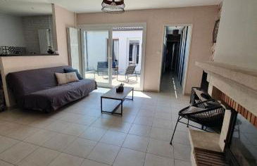 Maison avec Patio, 3 chambres et jardin - Foto 10