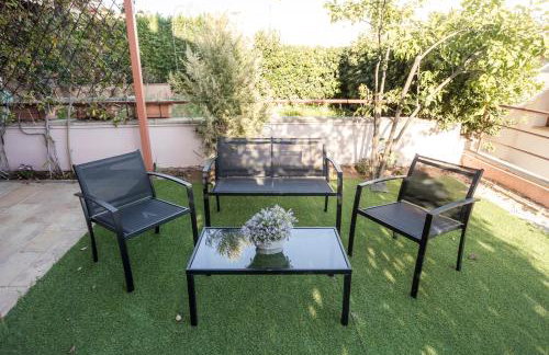 TwinStars apartment with courtyard and view - Foto 29