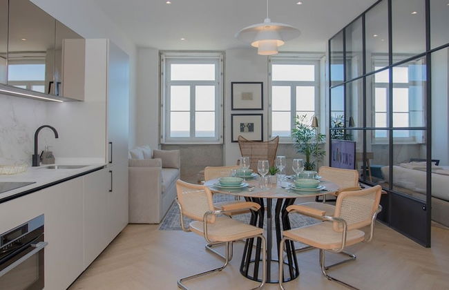 Liiiving in Porto Luxury Beachfront Apartment III - Foto 4