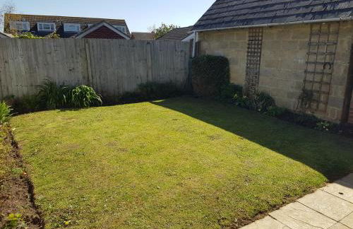 3 Bedroom house - Sandown - Photo 16