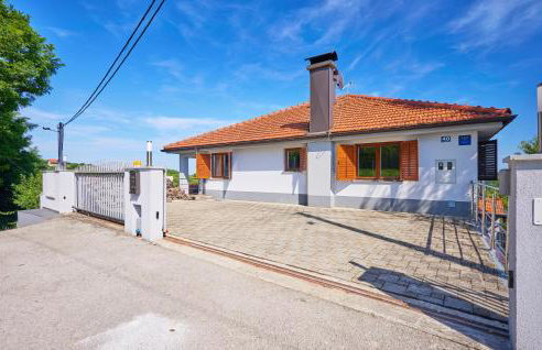 Lovely Home In Kladje With Kitchen - Photo 11