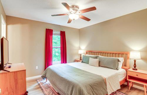 Campton Cottage with Hot Tub, Near Hiking and Climbing - Foto 12