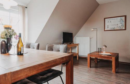 Skippers Inn - Photo 42