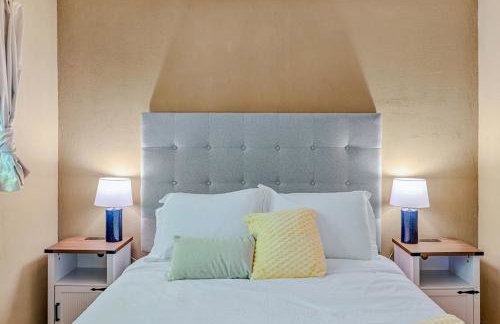 Family Fun Retreat in Wine Country - Epic Game Room - Pool - Spa - Foto 18