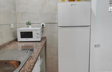 El Palo Estudio - Photo 28