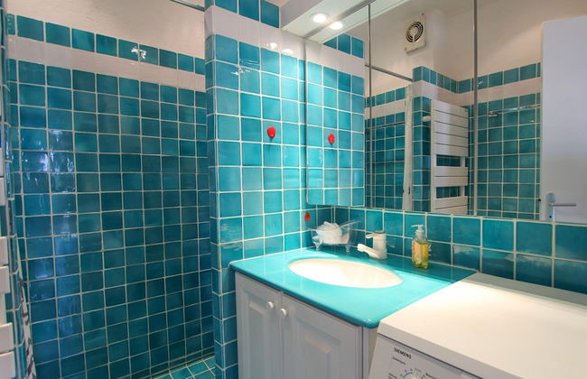 Modern Apartment in Port Grimaud Near the Beach - Photo 11