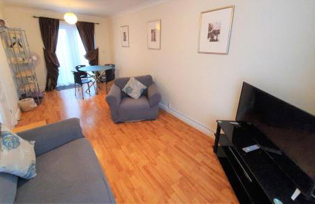 Friars Walk houses with 2 bedrooms, 2 bathrooms, fast Wi-Fi and private parking - Photo 30