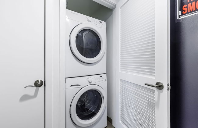 2BR Fully Furnished Apartment on Hawthorn Ave Hollywood - Photo 23