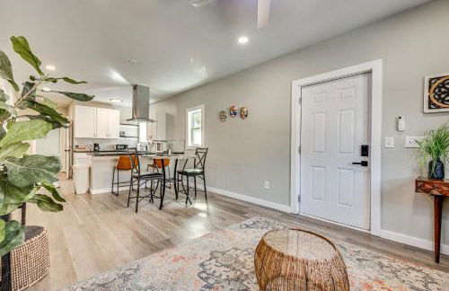 1 Mi to Beltline Access Quiet Getaway with Patio - Foto 20