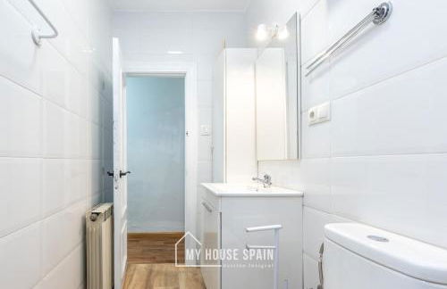 MyHouseSpain - Cómodo y tranquilo piso con parking - Foto 9