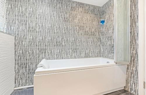 Awesome Coventry Home for Business Contractors and Suitable for families with Free Parking 14mins from NEC - Foto 51