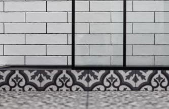 Extravagant 6 Bed Victorian Townhouse with Hot Tub - Photo 78