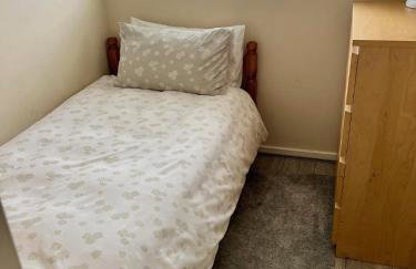 Cosy 3 bed detached house Birmingham - Foto 19