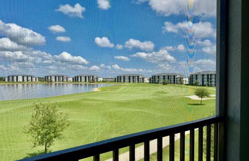 Third-Floor National Golf Course Condo 3BR 2BA, Full Amenities & Ave Maria Access - Photo 17