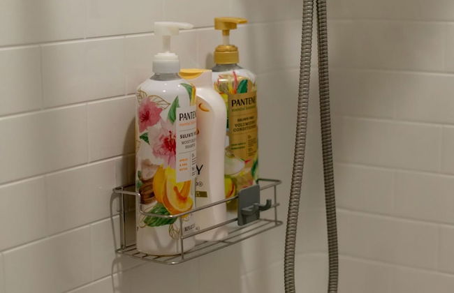 Luxurious Ontario Townhouse Ideal Family Retreat - Photo 37