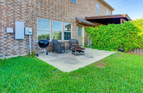 Spacious and Family-Friendly! TAMU Townhome with Yard - Foto 5