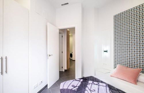 New and Modern Apartment with Comfy Beds - Photo 16