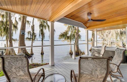 Hot Tub and Fire Pit Lakefront Home on Lake Eloise - Foto 21