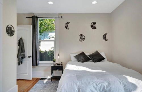 Longmont 2BD Comfort | Outdoor dining + Parking - Foto 13