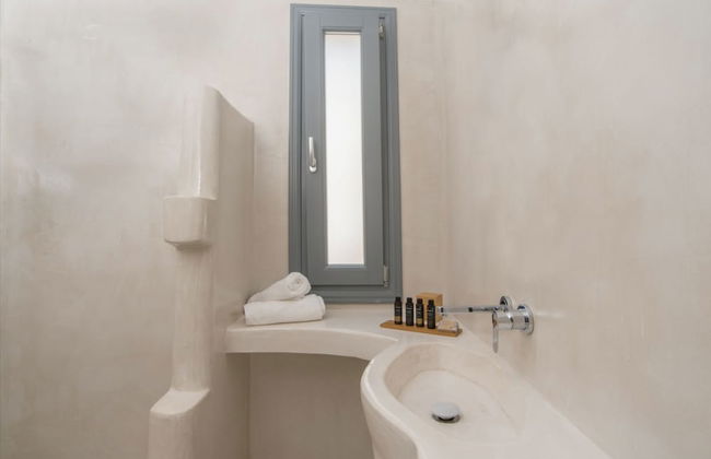 Lagadi Suites by K&K - Photo 21