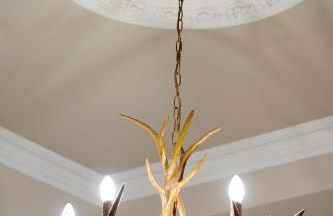 Cosy 2-Bed Flat with Free Parking-by Holiday Homes - Foto 11