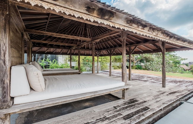 Jimbaran Balangan BeachFront Villa Nakar - Foto 28