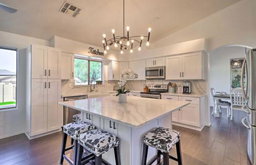 Heated Pool! Family-Friendly Goodyear Getaway - Foto 10