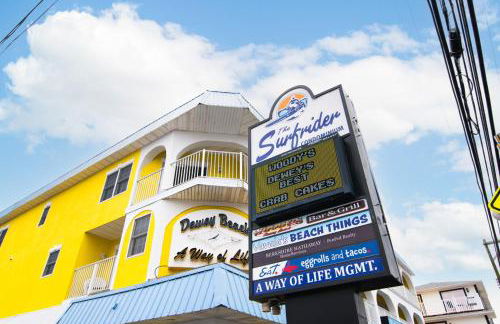 NEW 3BR-3BA Beach Block with Parking - Photo 34