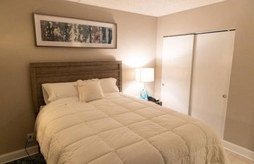 Serenity Escapes Waterfront Atlantic City Condo with Balcony & Free Parking - Foto 9