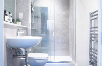 Luxury Mcr 2bed,2bath Apartment- Central location! - Foto 30