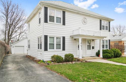 Downtown Libertyville Duplex Near Naval Base - Foto 17