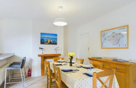 East View, a stunning home from home in St Helens, sleeps 6. - Photo 9