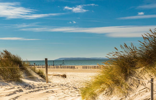 Delightful Seaside Hideaway 5 Mins to Beach - Photo 72