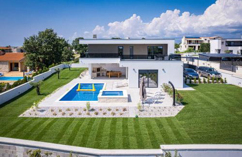 Villa MaEm in Central Istria for families with Sauna, Whirlpool & Sea View - Foto 5