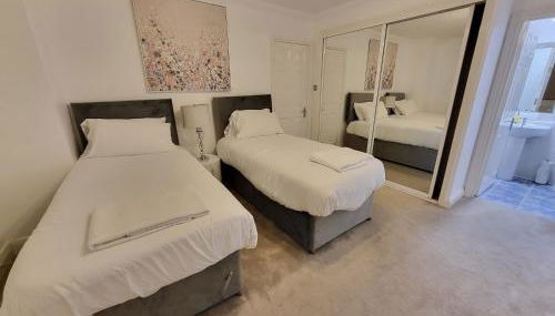 Garland Stylish 2 Bedroom Apartment A Minute Walk From Station - Foto 3