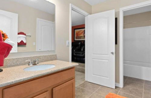 Mini Cinema in Villa Pool Near Disney - Foto 13