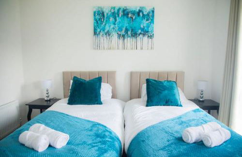 5 Bed House Wifi City Centre Free Parking - Foto 3