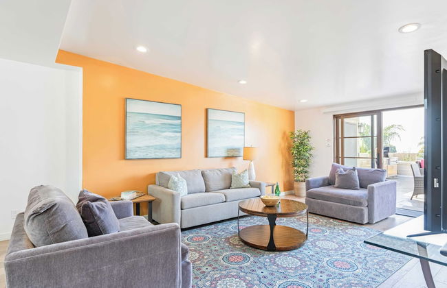 Windansea by Avantstay Private Rooftop Patio, 2 Blocks to Beach & Town - Foto 6