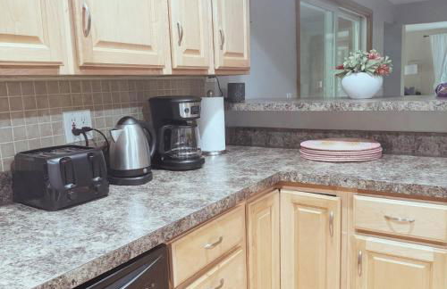 Quiet Cozy Stay Spacious Home Near Beach & Shops - Foto 15