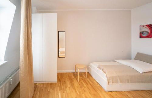 SweetHome - super Zentral, geräumig und modern - Foto 4