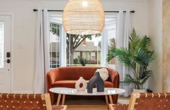 Stunning Retro Beach Oasis, Dual Living, Pool - Foto 6