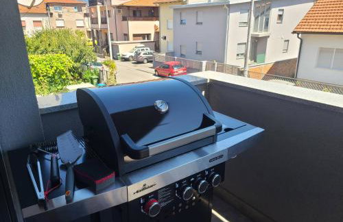 Modern 4-Star luxury apt - WFH Ready, Free Parking - Foto 21