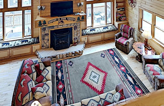 Sunset Cove Cabin On Lake Grindstone - Photo 14