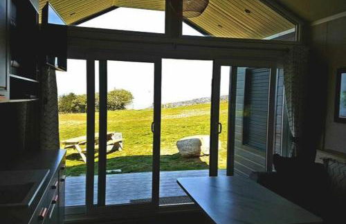 POD6 Family Glamping with seaview & Wi-Fi - Photo 29