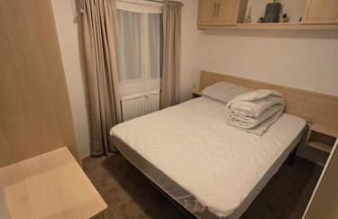 FI005 Loomy Escapes Caravan at St Osyth Beach Essex - Foto 28