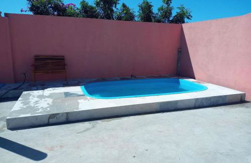 Duplex de 2 quartos com ar condicionado , piscina e estacionamento - Foto 7