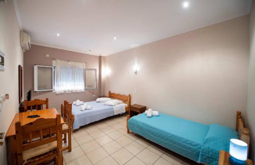 Irini Seaside Studios - Photo 11