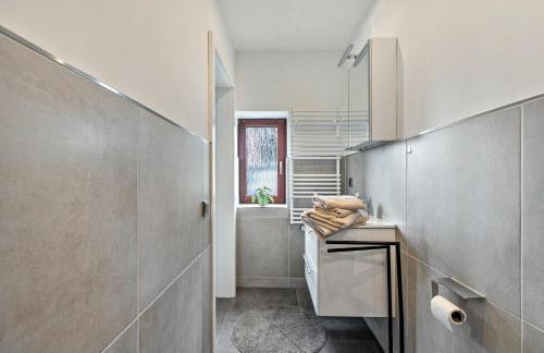 Fe Wo Koll - Photo 16