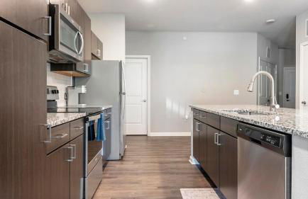 Landing Amazing 2BD Gym Courtyard - Foto 42